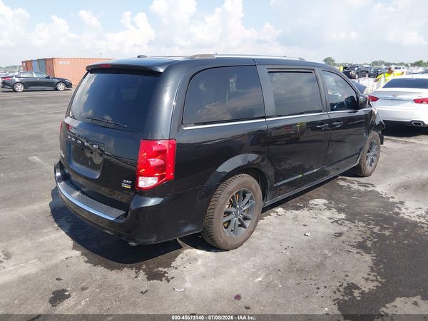 2018 DODGE GRAND CARAVAN SXT — I4