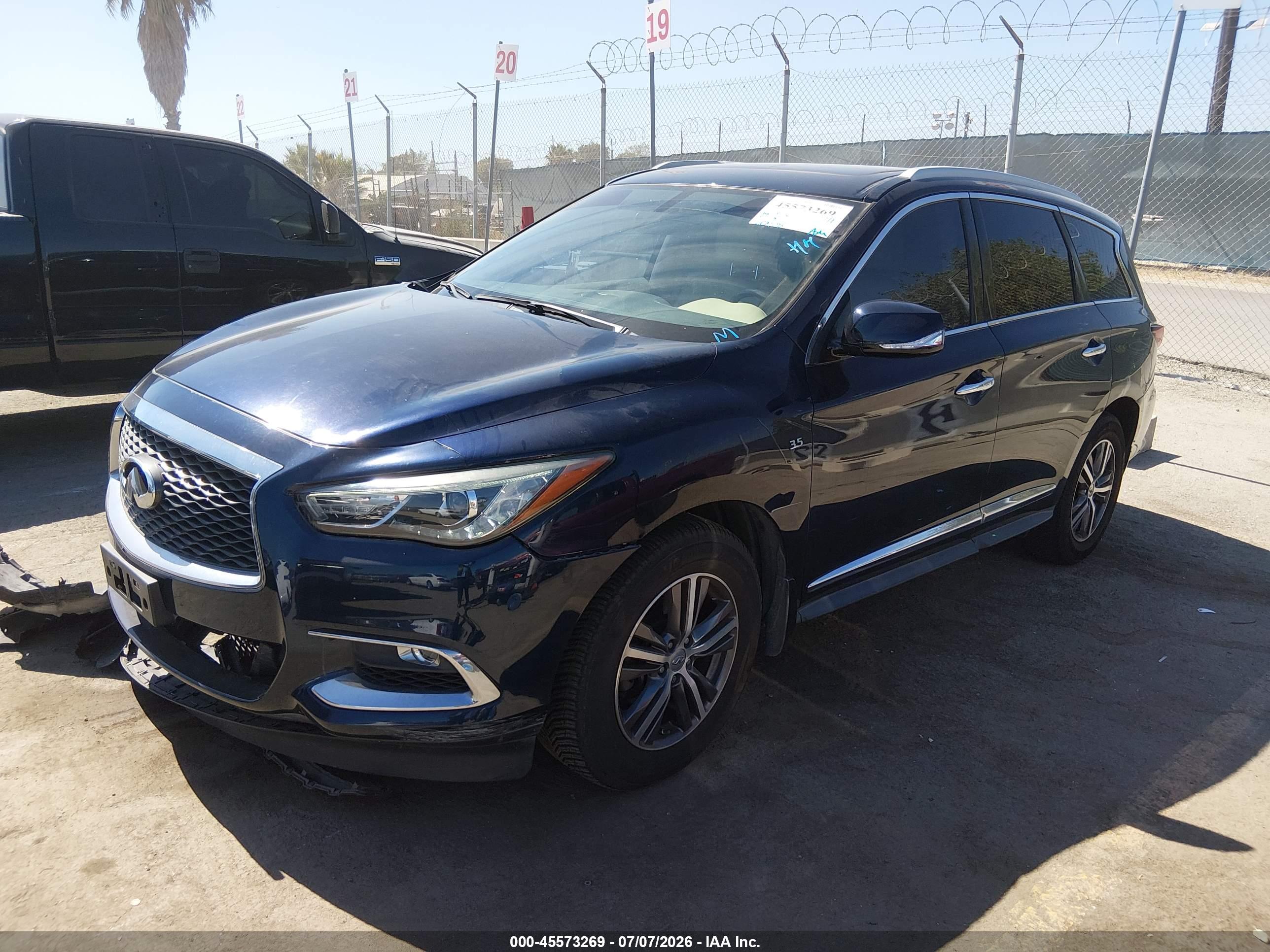 2017 INFINITI QX60
