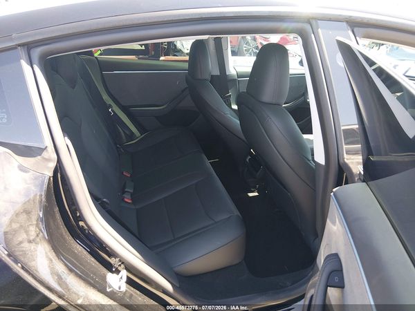 2025 TESLA MODEL 3