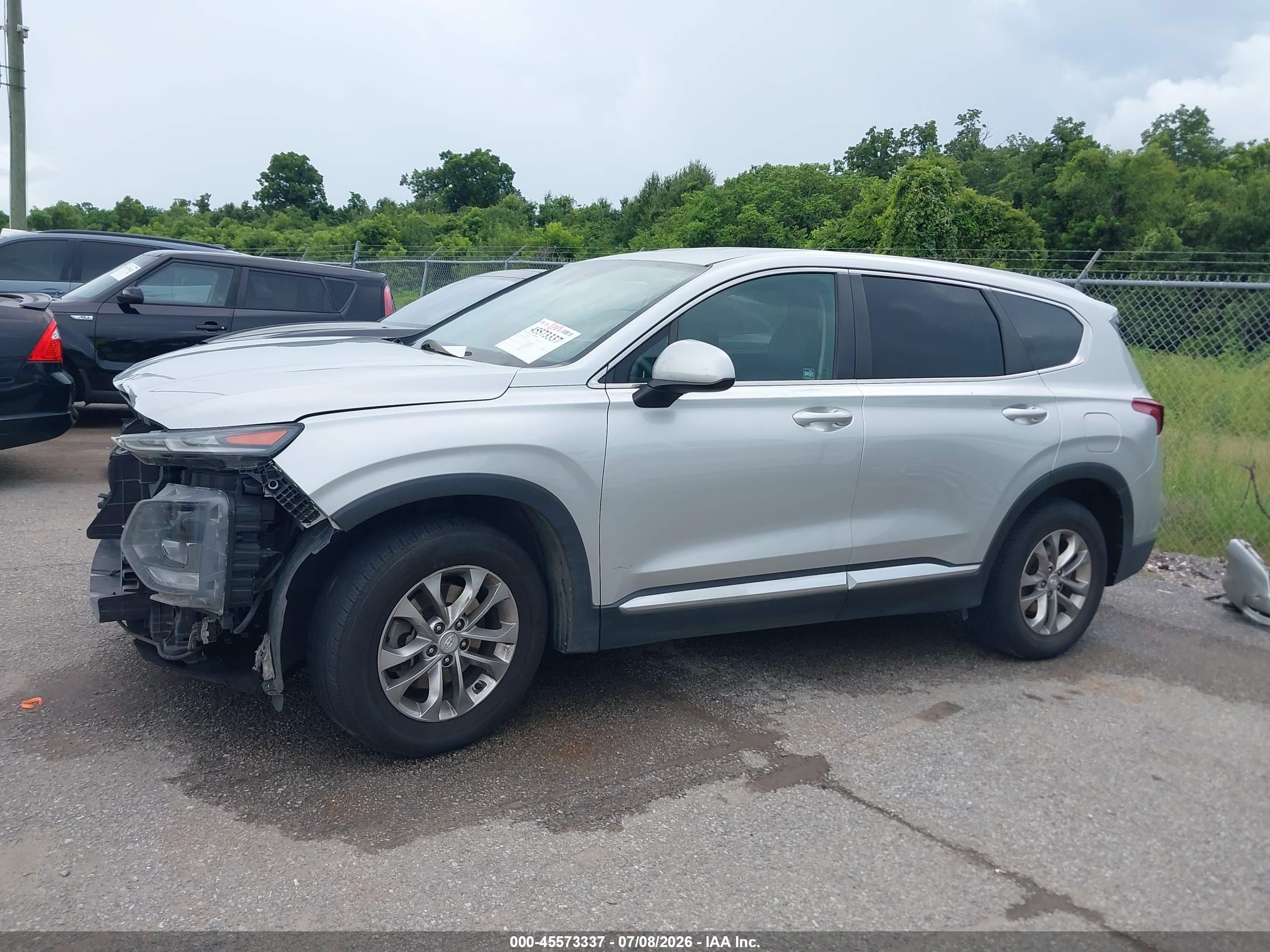 2019 HYUNDAI SANTA FE SE