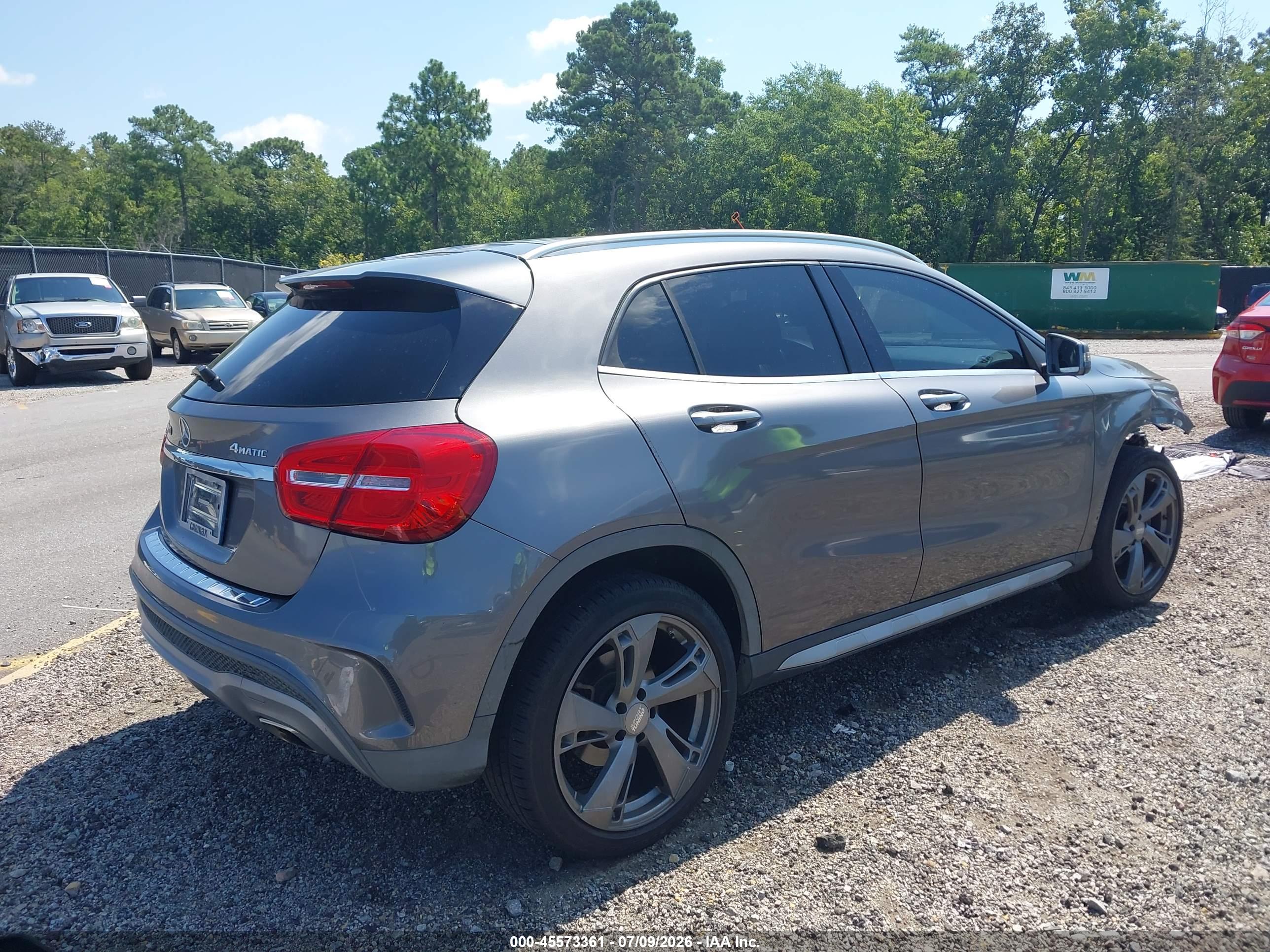 2015 MERCEDES-BENZ GLA 250 4MATIC