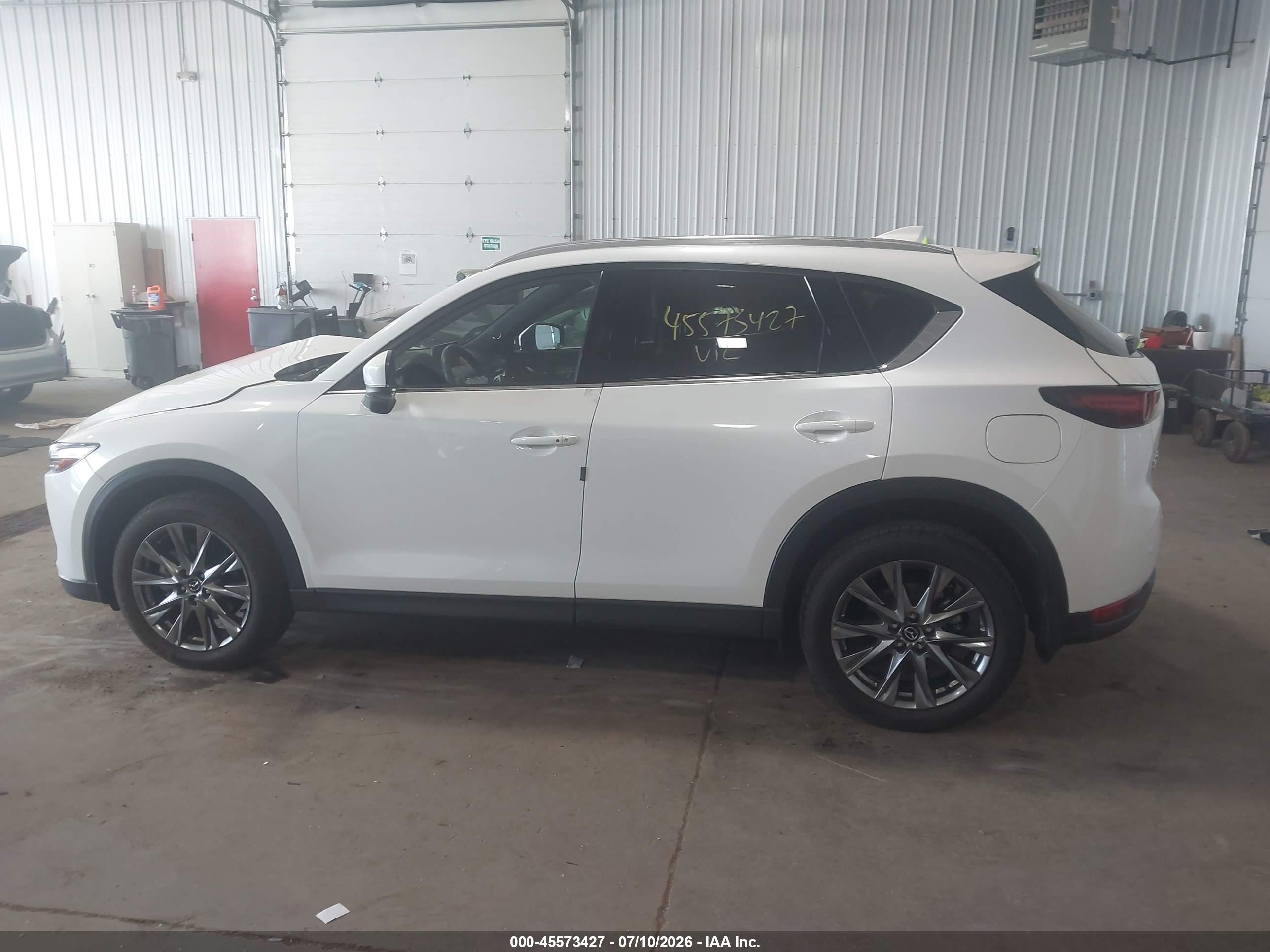 2021 MAZDA CX-5 SIGNATURE