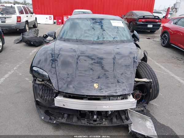 2023 PORSCHE TAYCAN
