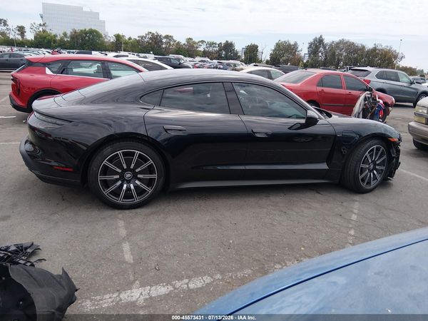 2023 PORSCHE TAYCAN