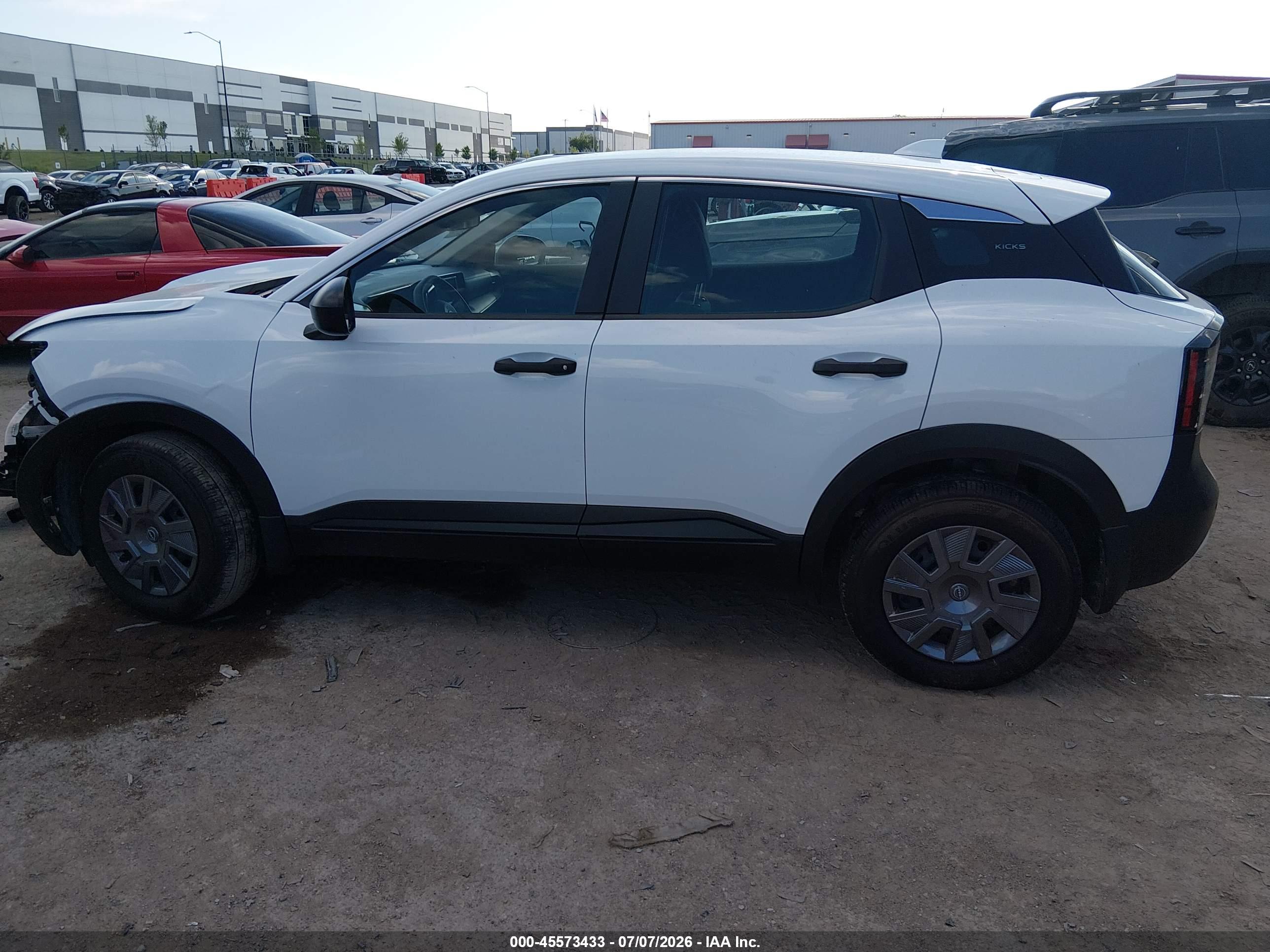 2025 NISSAN KICKS S INTELLIGENT AWD