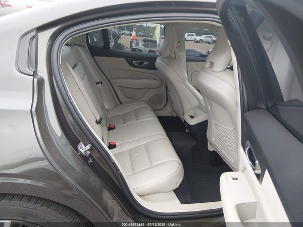 2021 VOLVO S60 T5 MOMENTUM