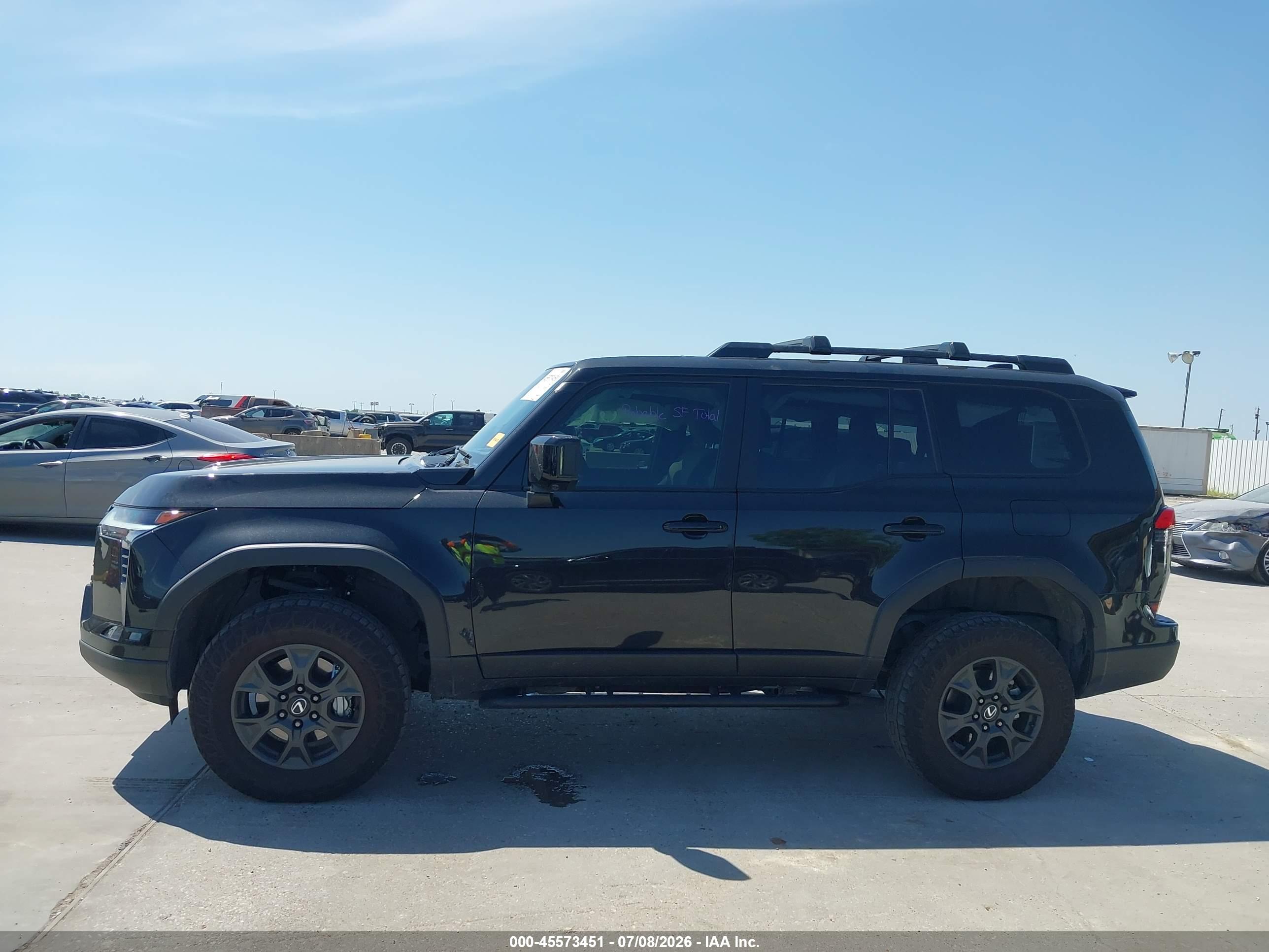 2025 LEXUS GX 550 OVERTRAIL