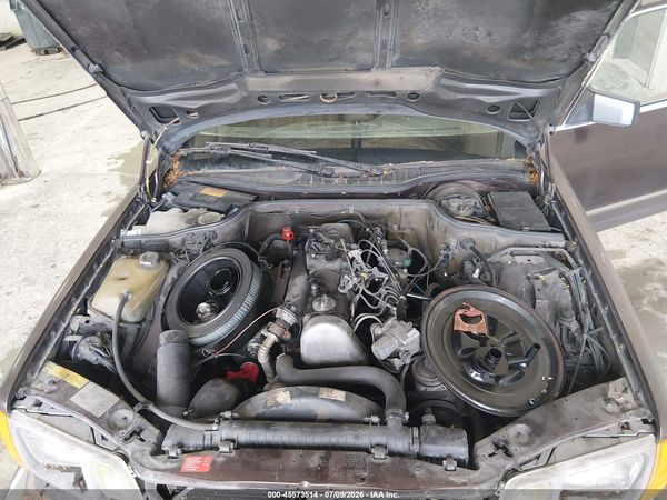 1984 MERCEDES-BENZ 300 300SD
