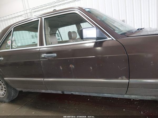 1984 MERCEDES-BENZ 300 300SD