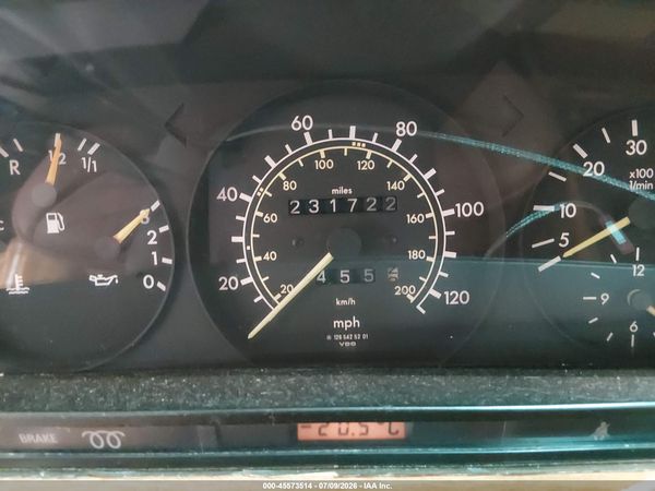 1984 MERCEDES-BENZ 300 300SD