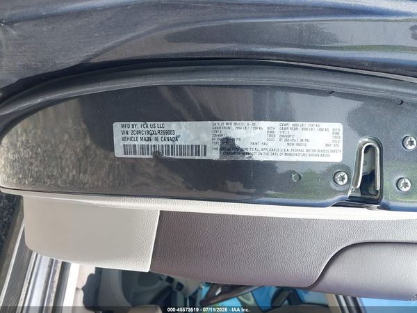 2020 CHRYSLER PACIFICA TOURING L — I9