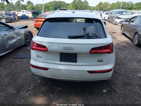 2018 AUDI Q5
