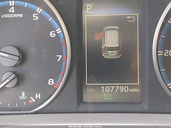2018 TOYOTA RAV4 LE