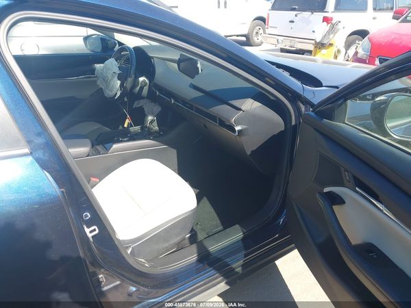 2023 MAZDA MAZDA3 2.5 S PREFERRED