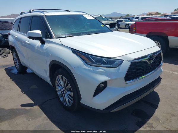 2023 TOYOTA HIGHLANDER PLATINUM