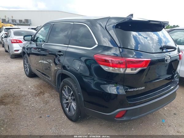 2019 TOYOTA HIGHLANDER XLE