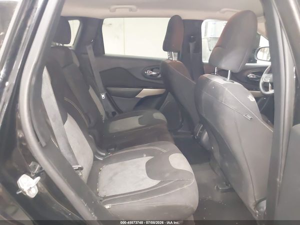 2018 JEEP CHEROKEE LATITUDE FWD