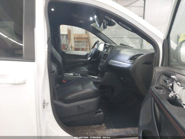2019 DODGE GRAND CARAVAN GT — I5