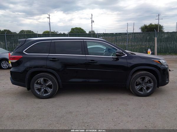 2018 TOYOTA HIGHLANDER LIMITED PLATINUM