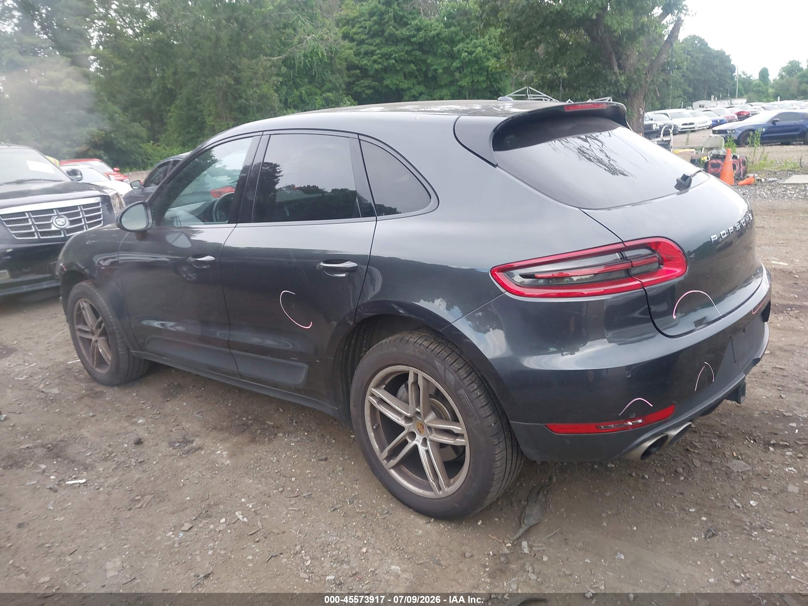 2018 PORSCHE MACAN S