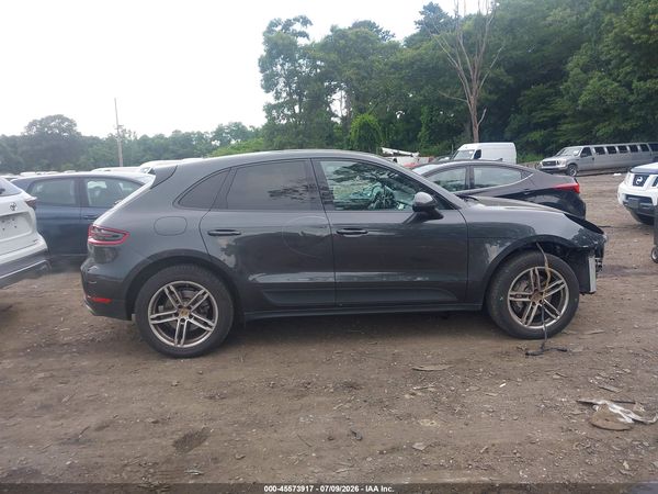 2018 PORSCHE MACAN S