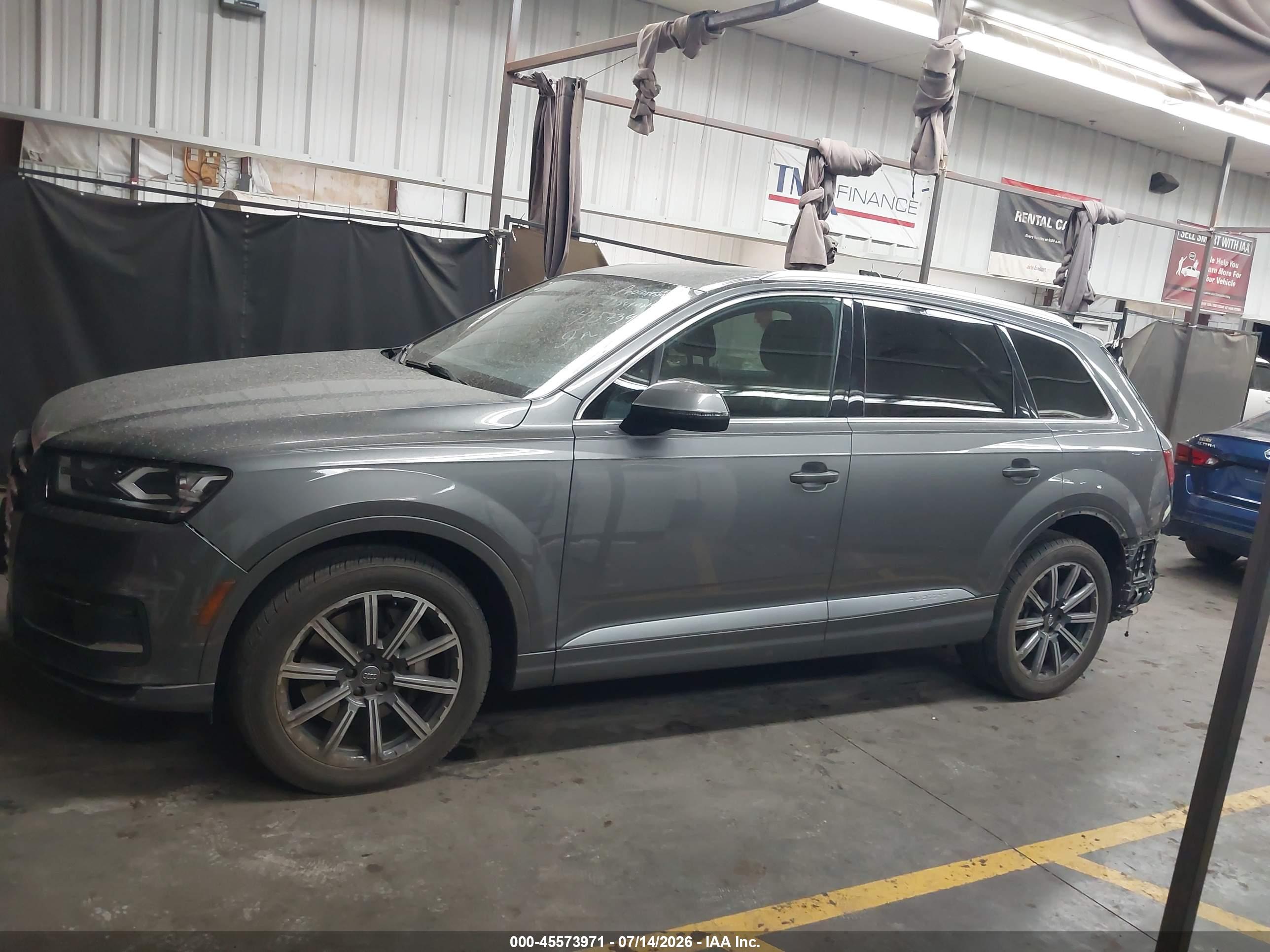 2017 AUDI Q7 3.0T PREMIUM
