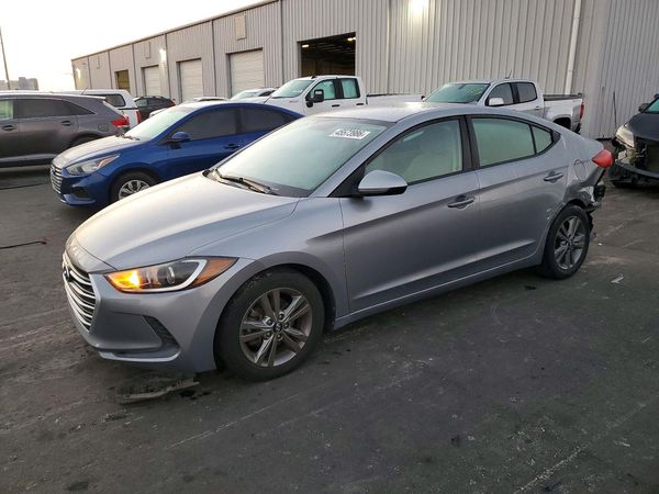 2017 HYUNDAI ELANTRA