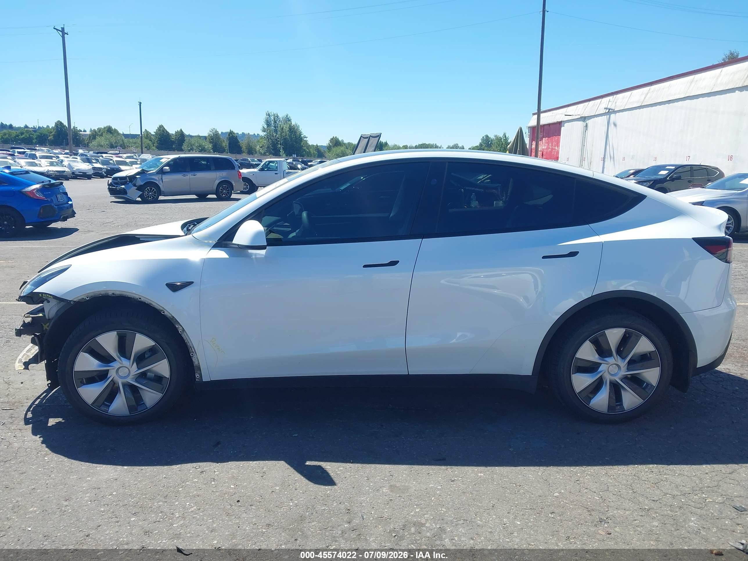 2023 TESLA MODEL Y