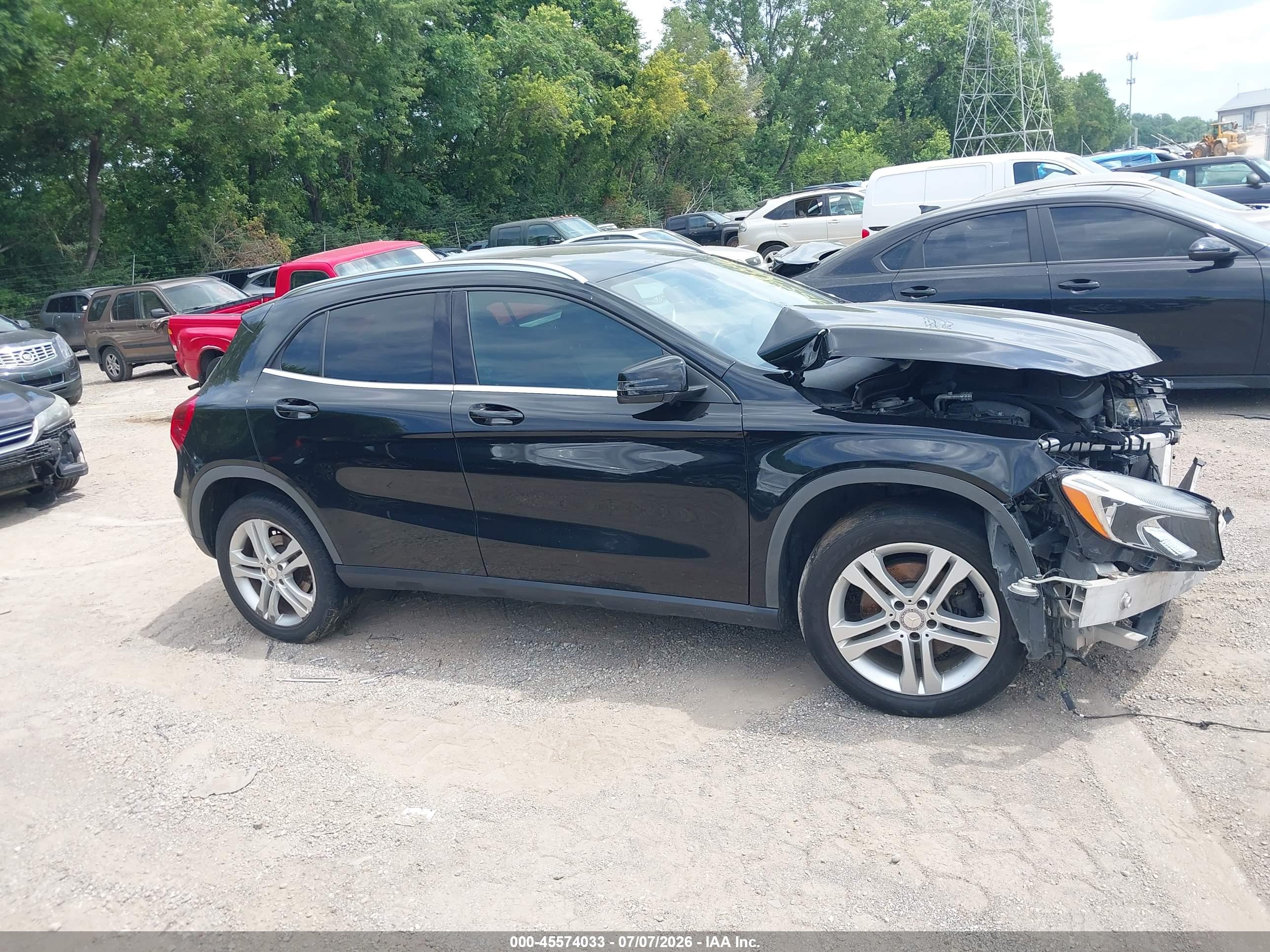 2015 MERCEDES-BENZ GLA 250 4MATIC