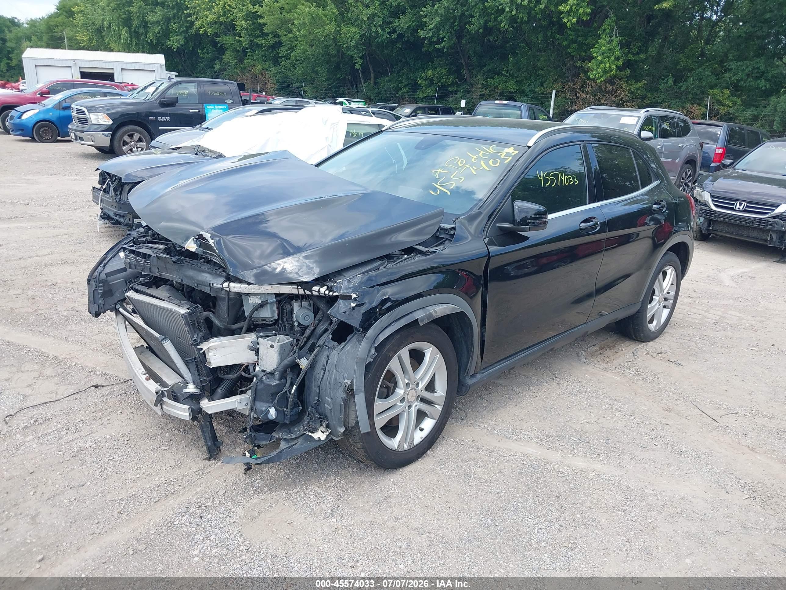 2015 MERCEDES-BENZ GLA 250 4MATIC