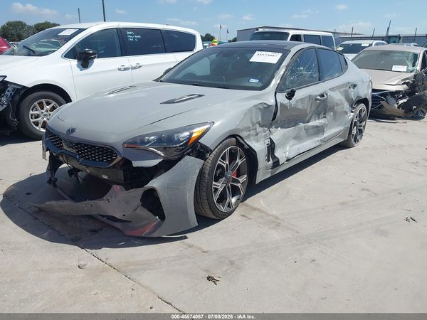 2020 KIA STINGER GT1