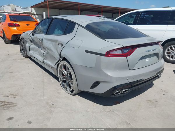 2020 KIA STINGER GT1