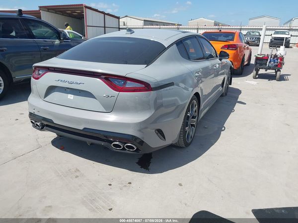 2020 KIA STINGER GT1