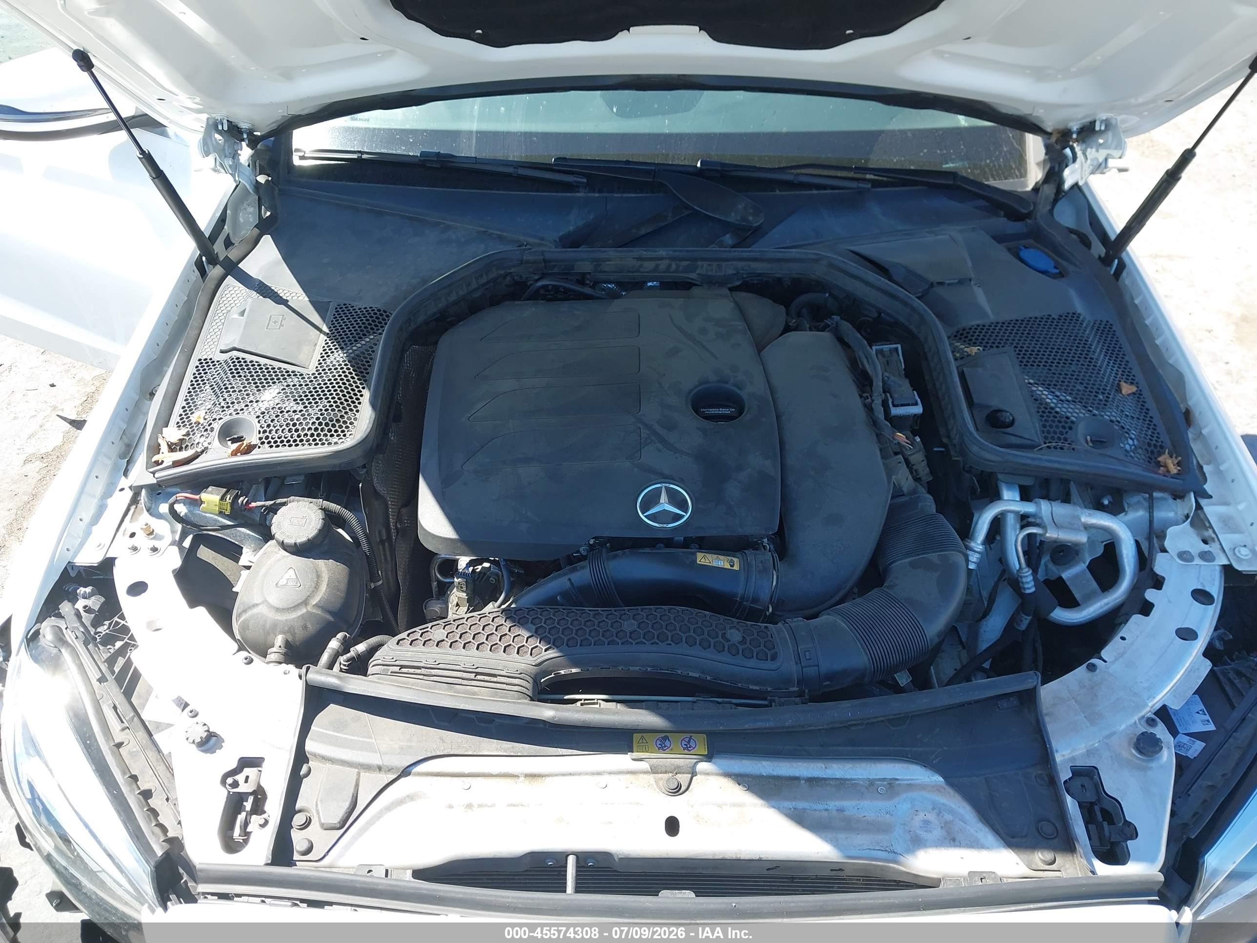 2020 MERCEDES-BENZ C 300 C300