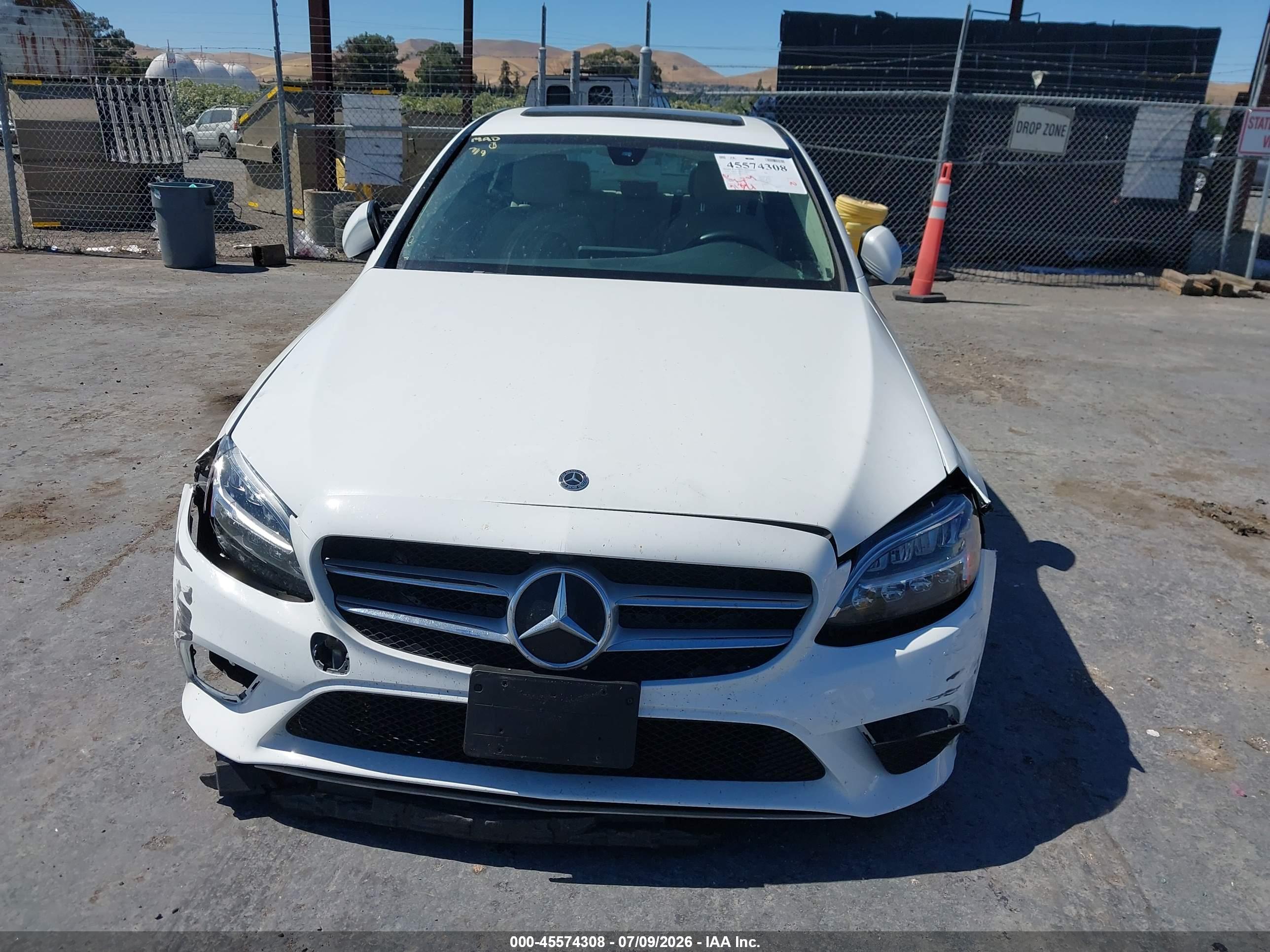 2020 MERCEDES-BENZ C 300 C300