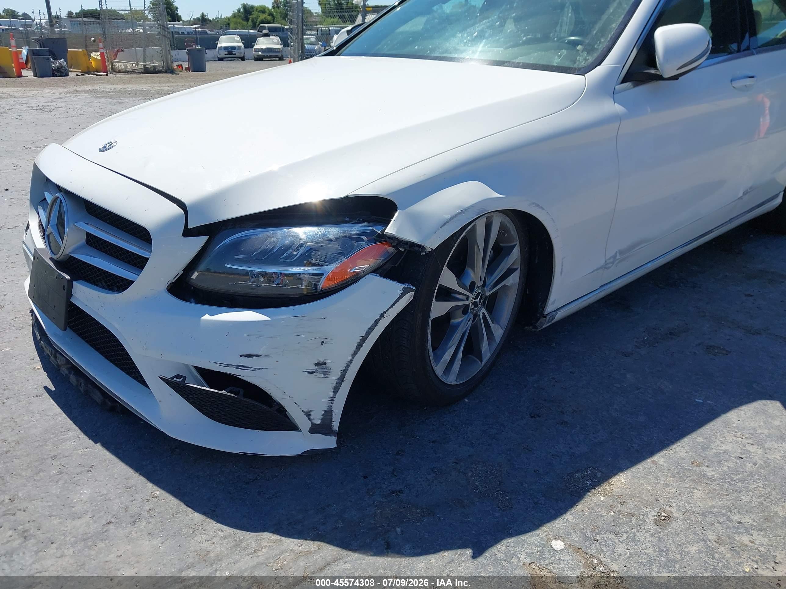 2020 MERCEDES-BENZ C 300 C300