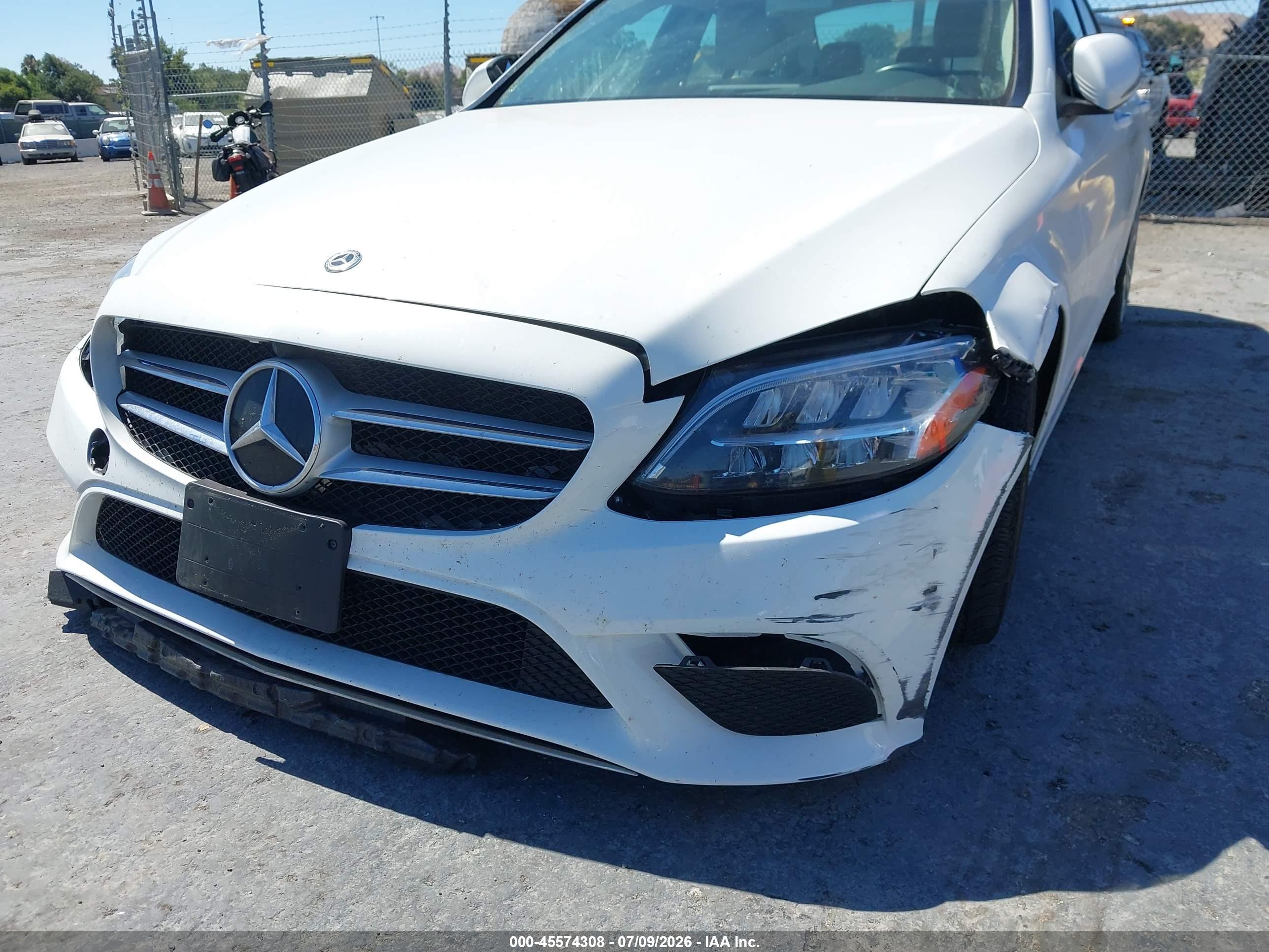 2020 MERCEDES-BENZ C 300 C300