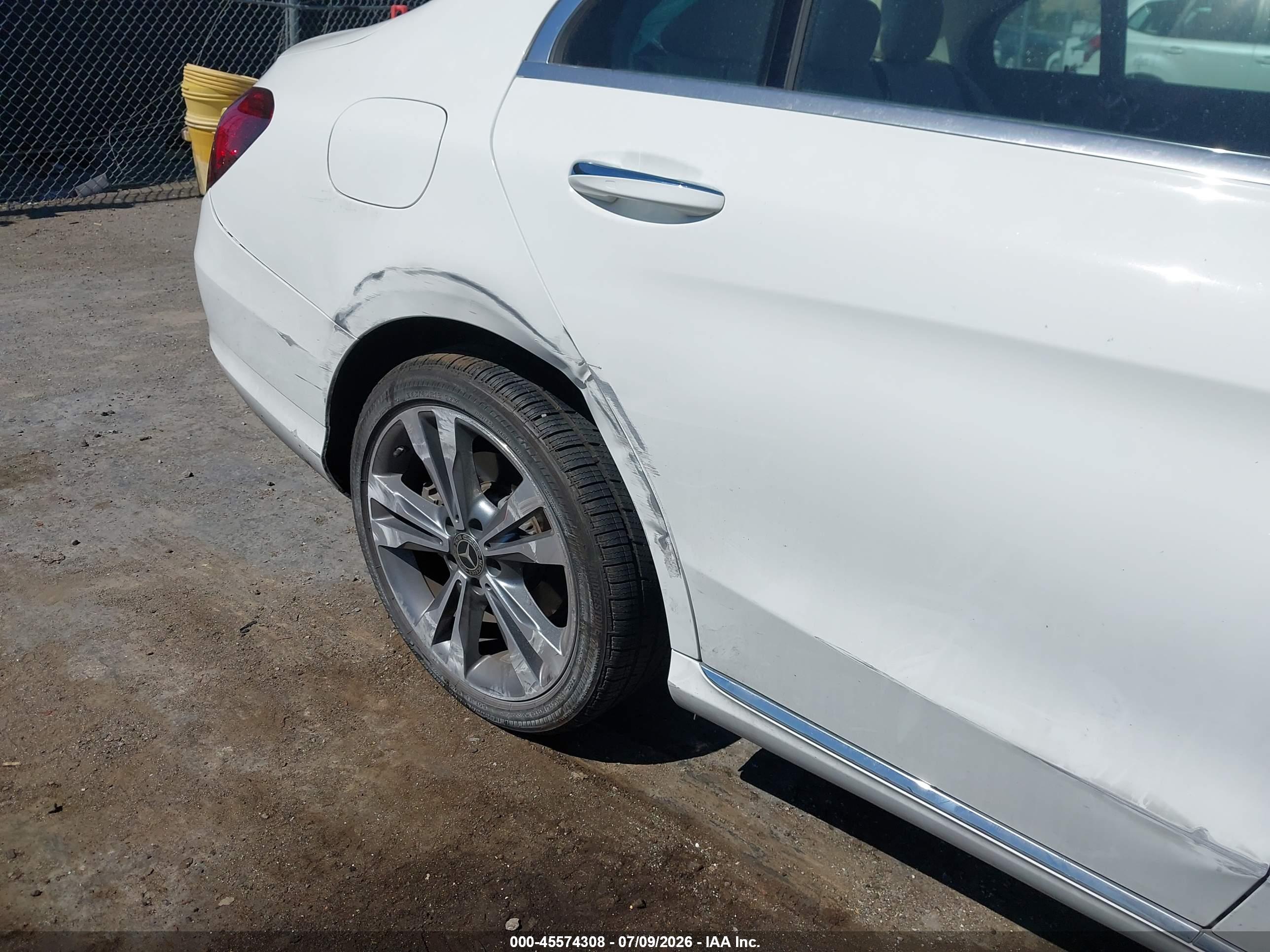 2020 MERCEDES-BENZ C 300 C300