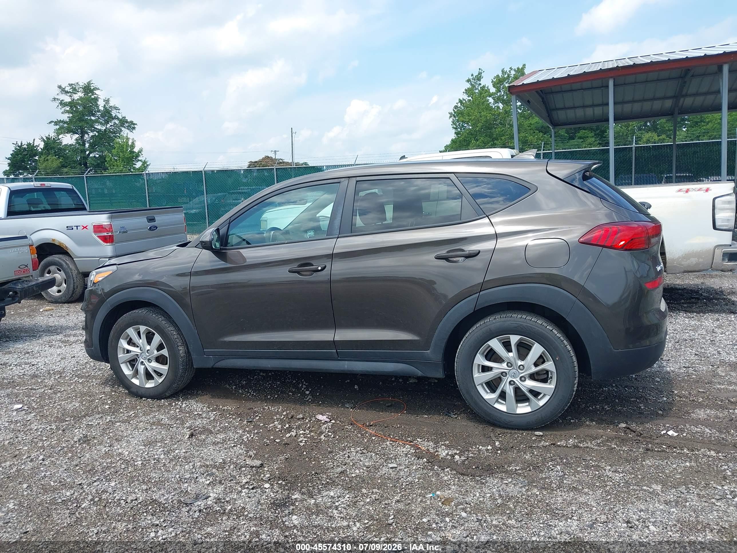 2019 HYUNDAI TUCSON SE