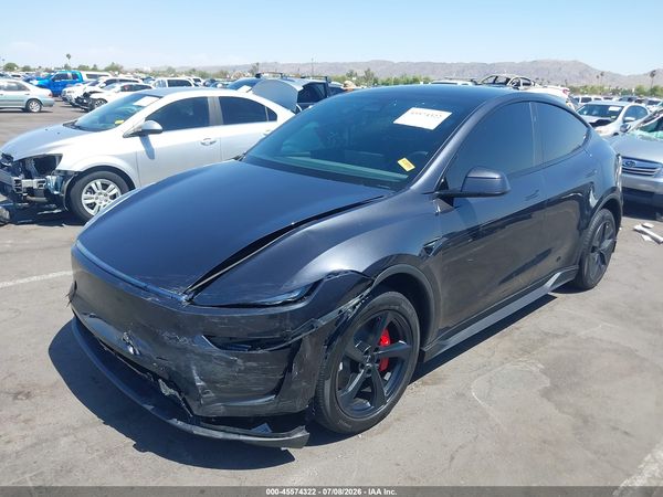 2026 TESLA MODEL Y