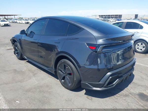 2026 TESLA MODEL Y