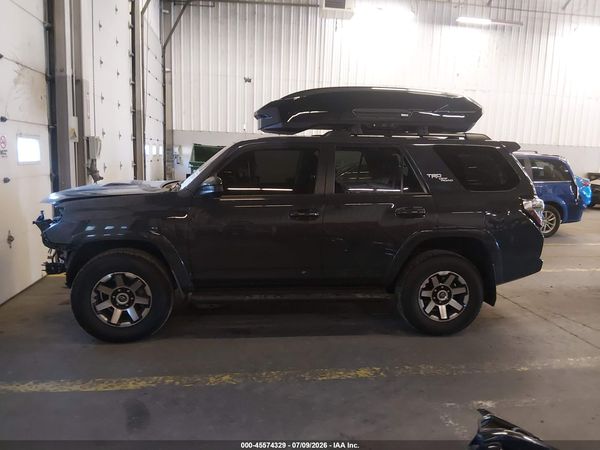 2024 TOYOTA 4RUNNER