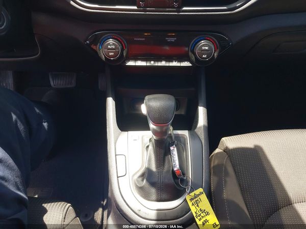2019 KIA FORTE LXS