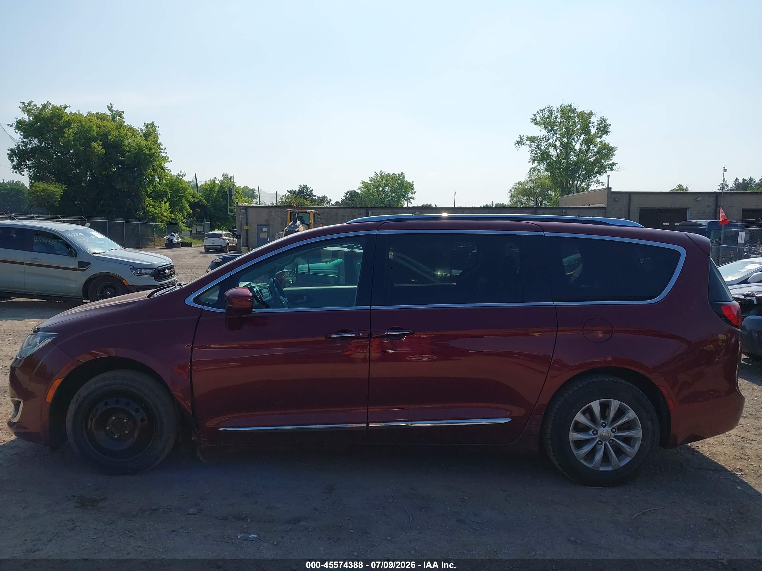 2019 CHRYSLER PACIFICA TOURING L