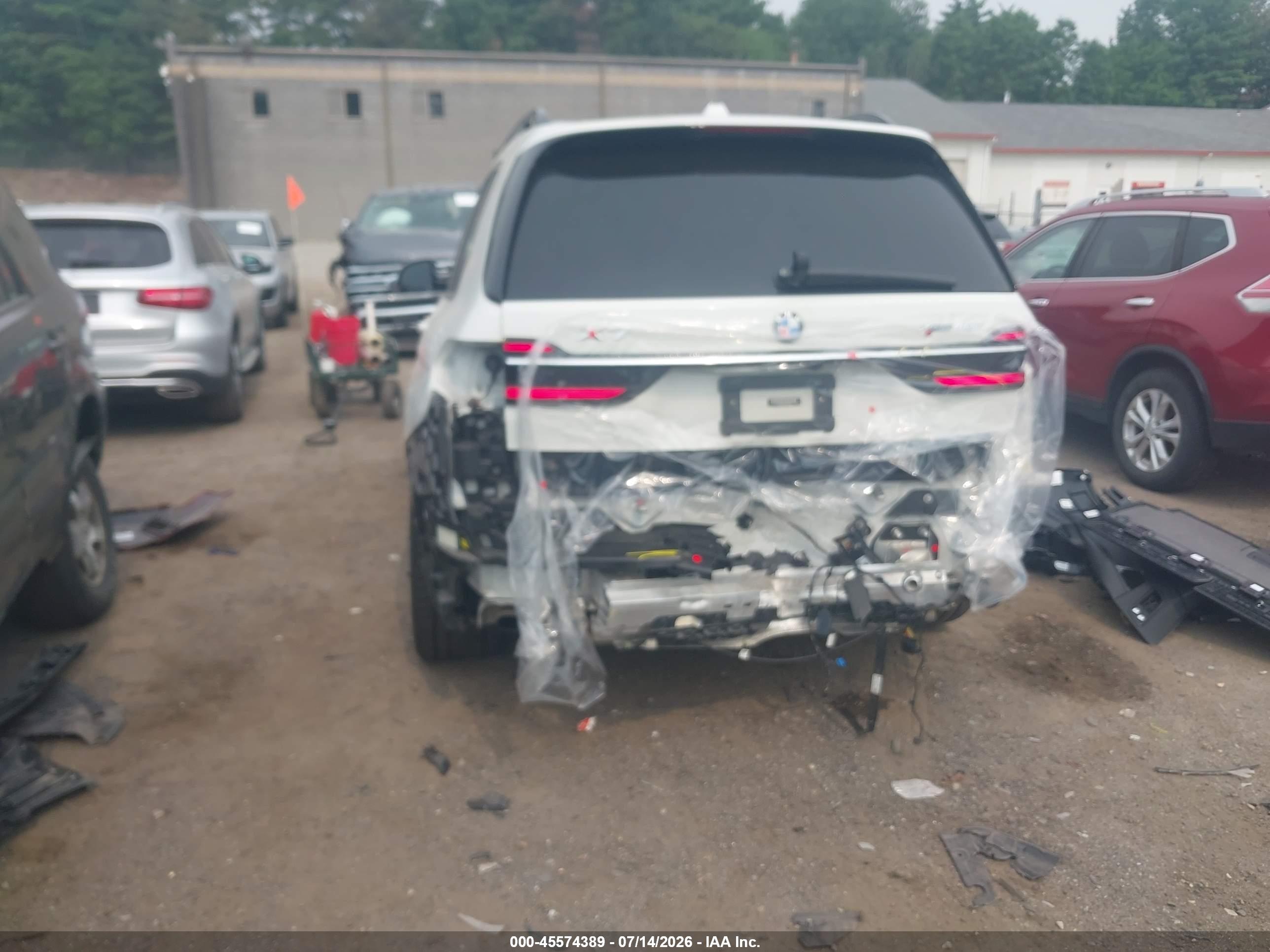 2023 BMW X7 XDRIVE40I