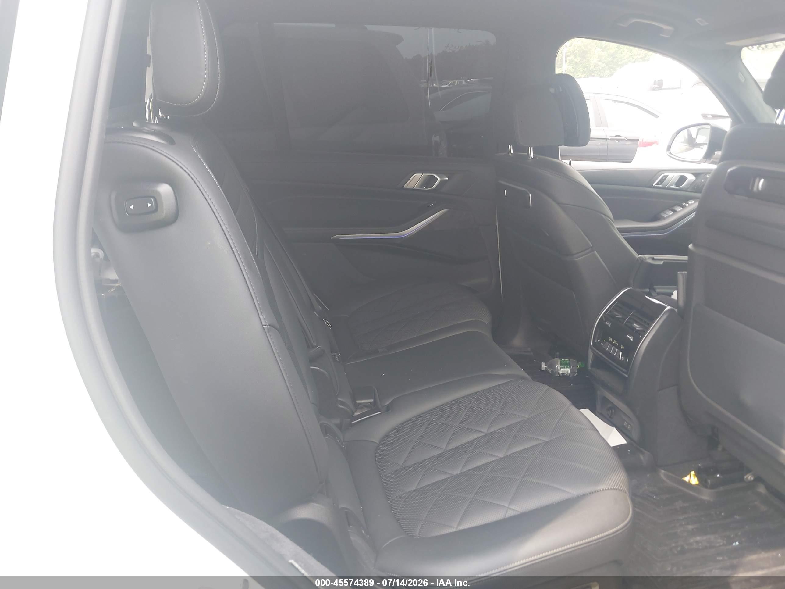 2023 BMW X7 XDRIVE40I