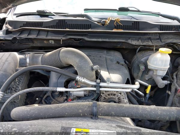 2019 RAM 1500 CLASSIC SLT  4X4 6'4 BOX