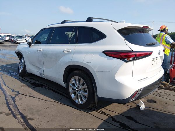 2023 TOYOTA HIGHLANDER LIMITED