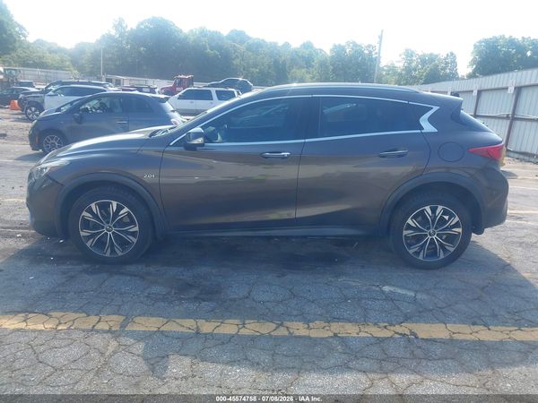 2018 INFINITI QX30
