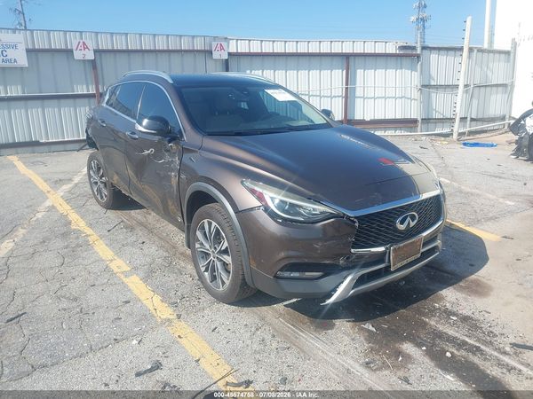 2018 INFINITI QX30 PREMIUM
